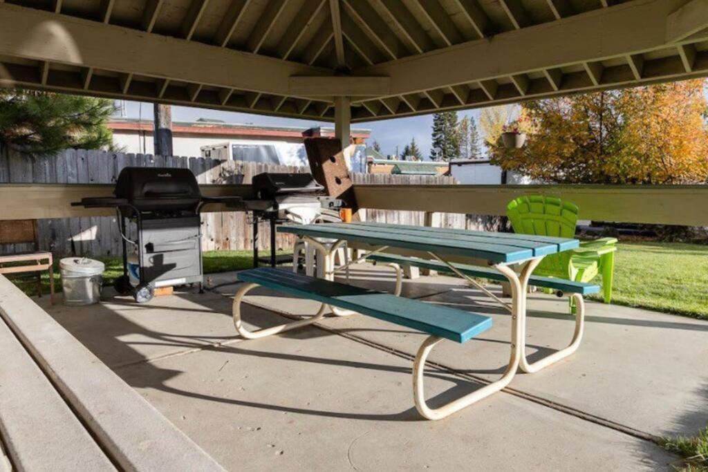 Mccall Mountain Getaway - Pet Friendly ภายนอก รูปภาพ